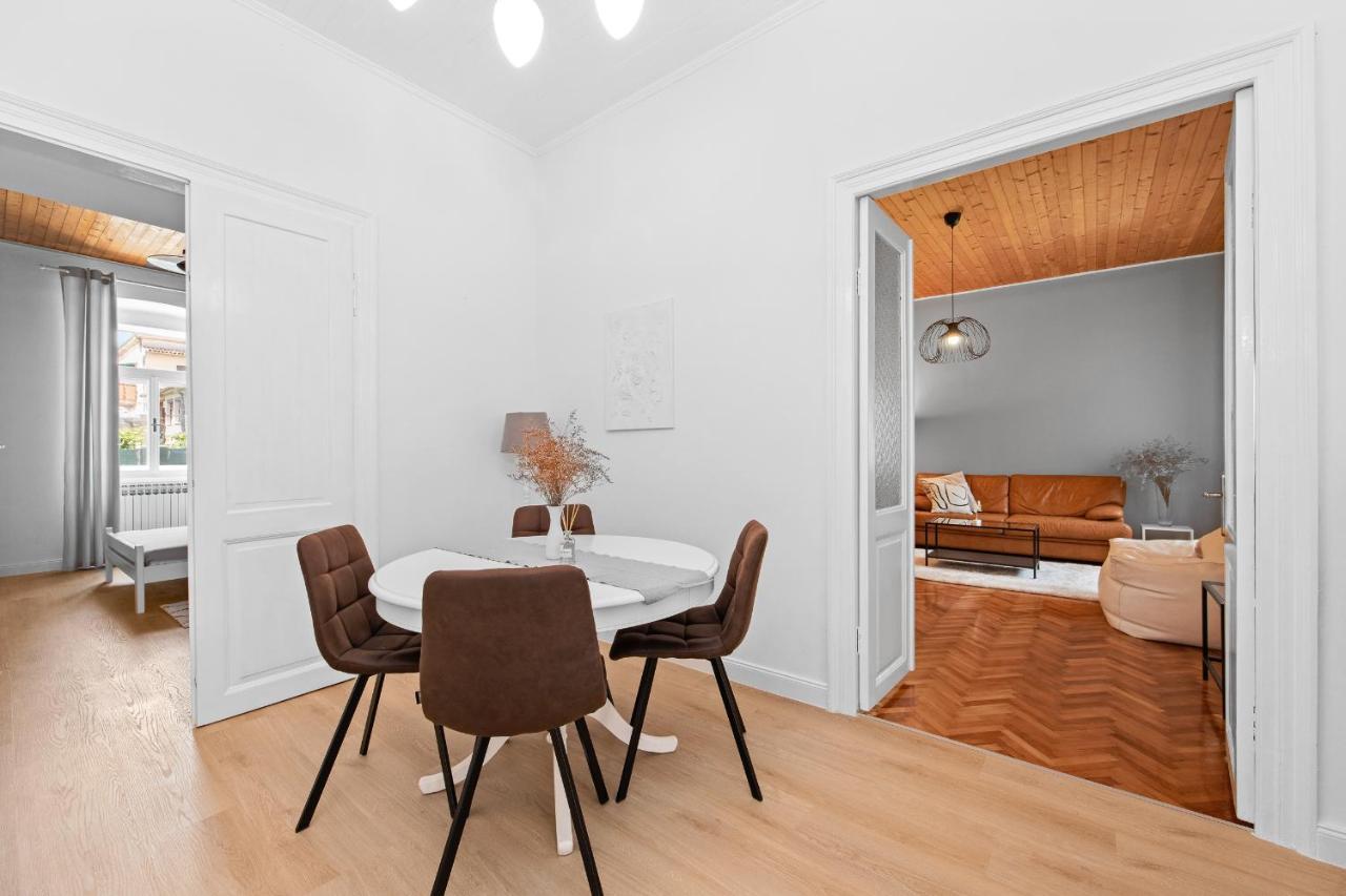 White Imperial Apartment Pola Esterno foto